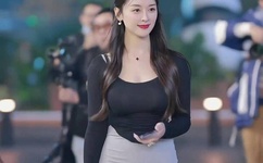 办公室桌子做剧烈运动打扑克